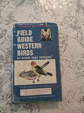 Vintage Field guide for Western birds by Roger Tory Petterson 2nd edition Hardco